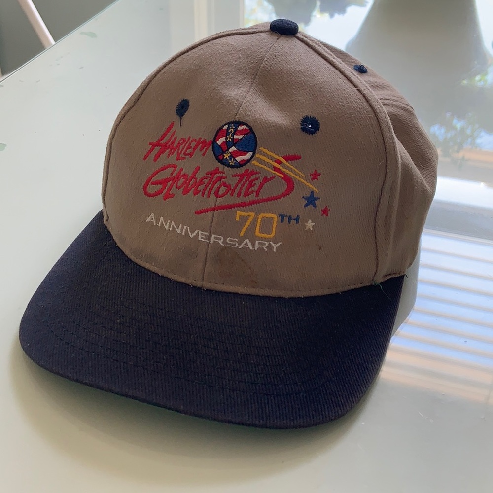 Harlem Globetrotters Snapback Capstacc